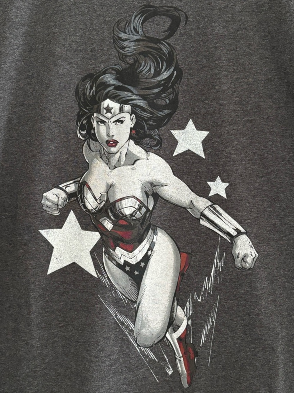 NWOT Wonder Woman Graphic Short Sleeve T-Shirt XL Charcoal Grey Soft Comic Tee